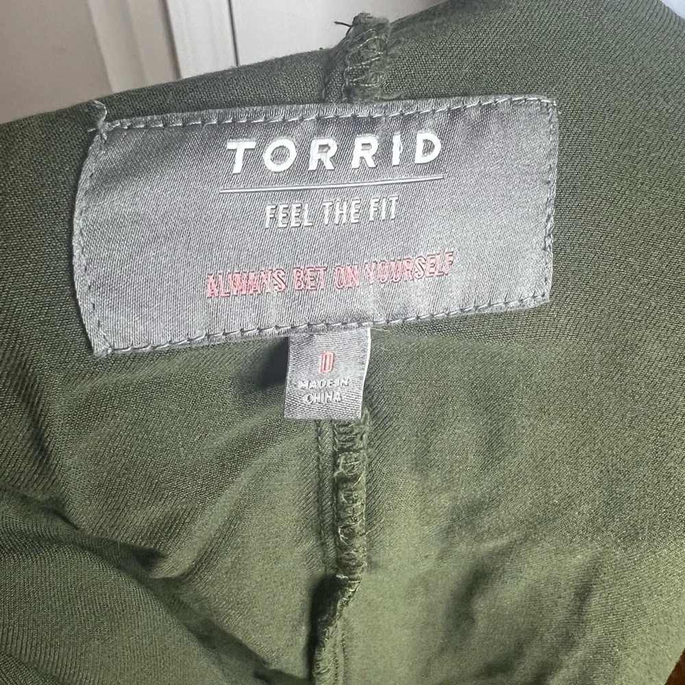Torrid 0 Twill Canvas Drawstring Jacket Green Olive Faux Leather Sleeve L 12 - Picture 6 of 15